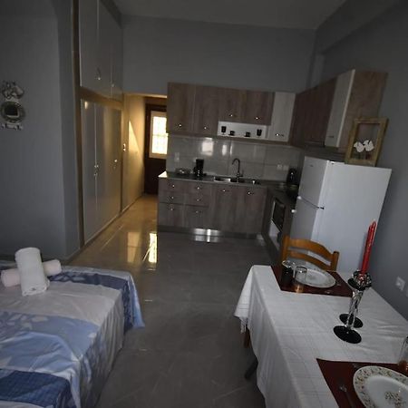 Moshovia Studio Κάρπαθος Στο Κέντρο Και Ήσυχα Villa Exterior foto