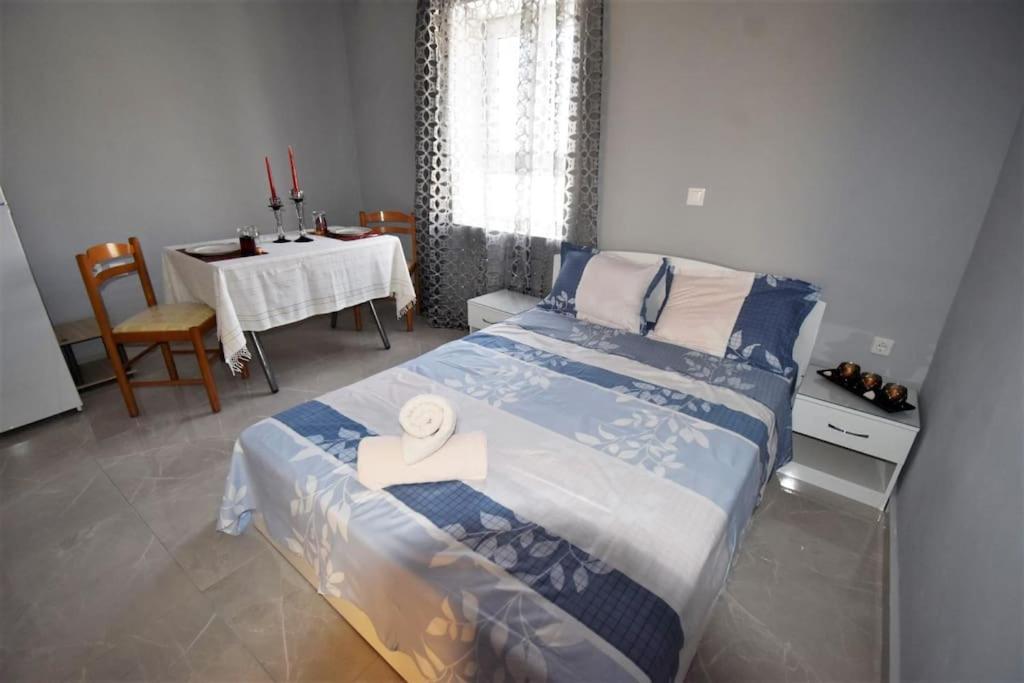 Moshovia Studio Κάρπαθος Στο Κέντρο Και Ήσυχα Villa Exterior foto